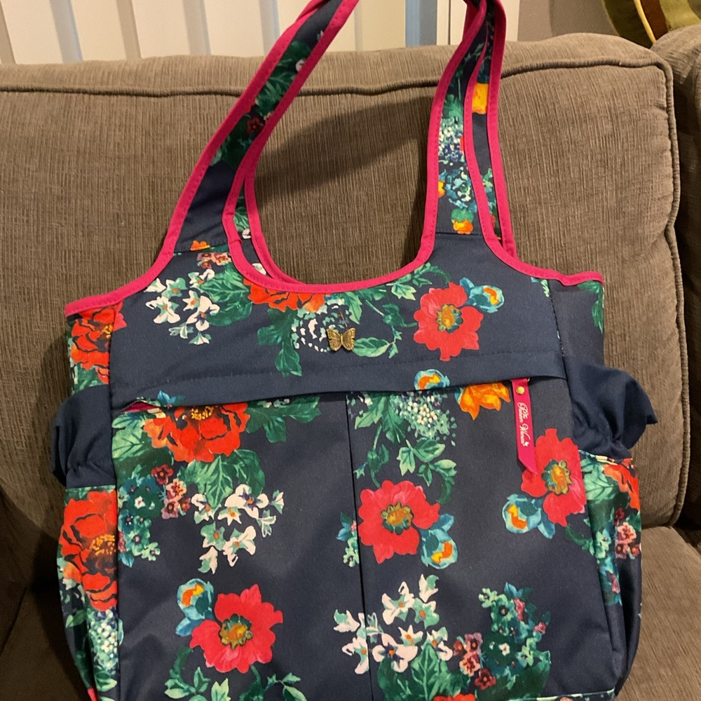 Pioneer Woman insulated shoulder bag. New, never used